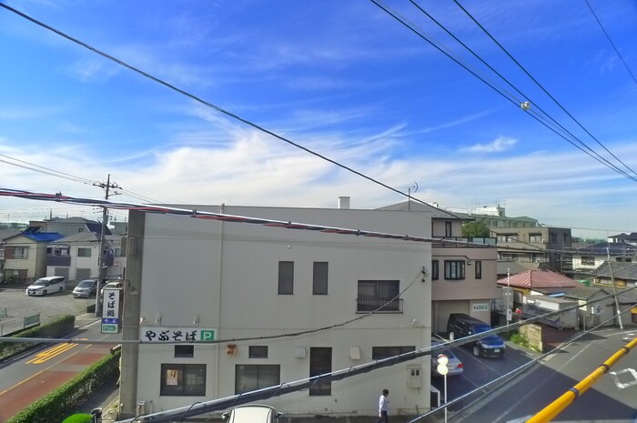 物件内観写真15　(室内からの展望)