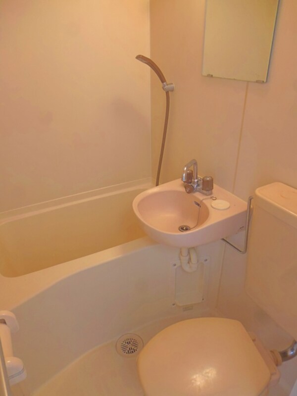 バス／シャワールーム等