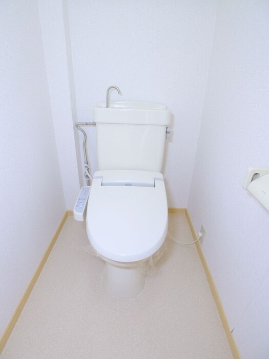 物件内観写真13　(トイレ)