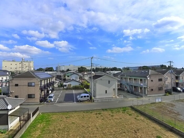 物件内観写真22　(室内からの展望)