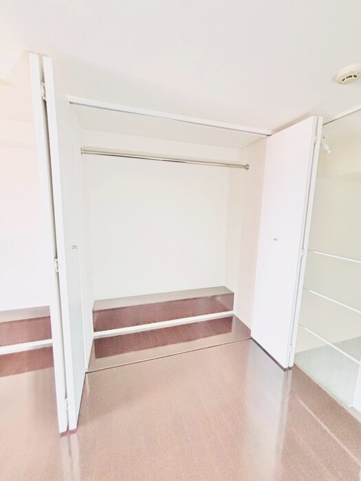 物件内観写真13　(収納)