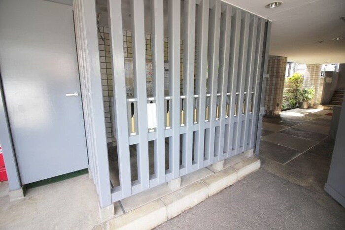 物件外観写真6　(建物設備)