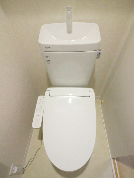 物件内観写真15　(トイレ)