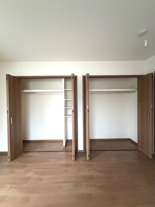 物件内観写真11　(収納)