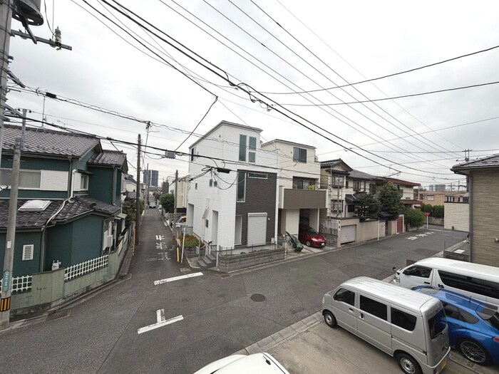 物件内観写真17　(室内からの展望)