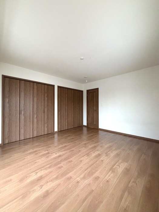 物件内観写真19　(居室)