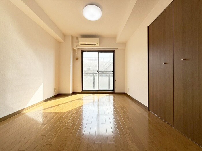 物件内観写真5　(居室)