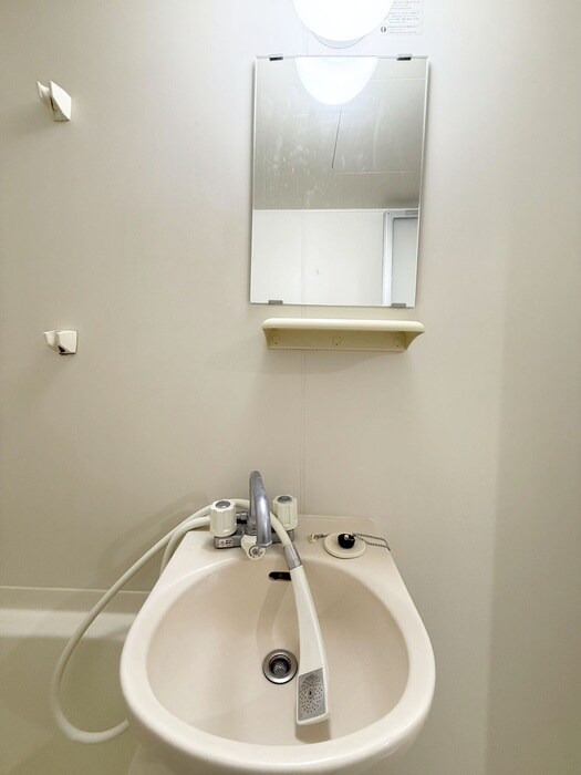 物件内観写真8　(洗面)