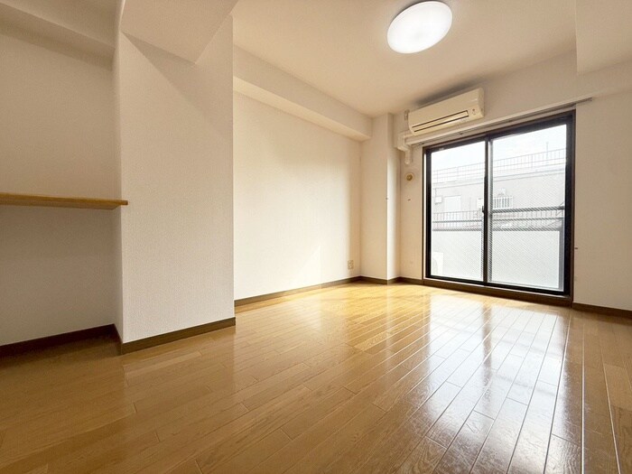 物件内観写真15　(居室)