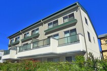 メイクスＦ棟の外観写真