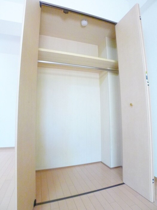 物件内観写真11　(収納)