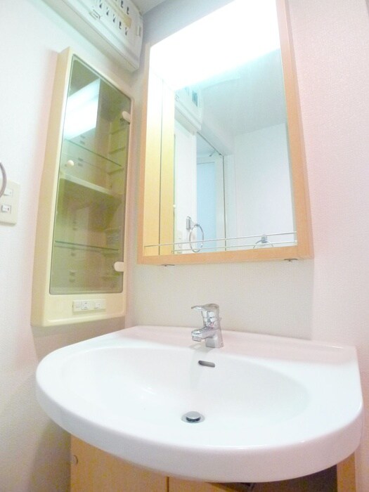 物件内観写真13　(洗面)