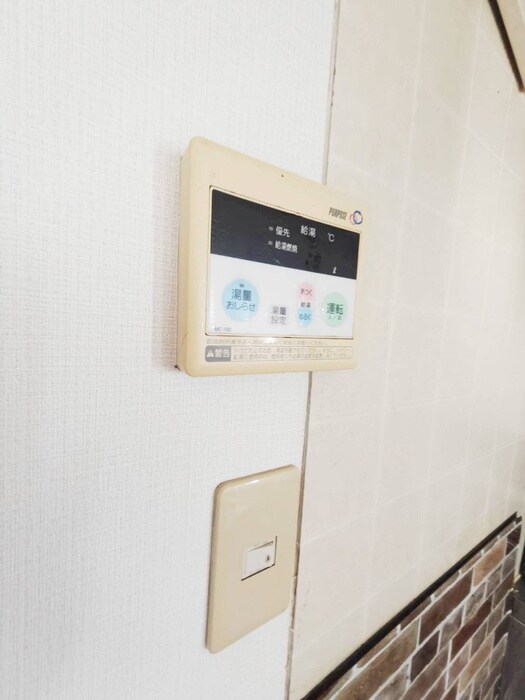 物件内観写真17　(廊下)