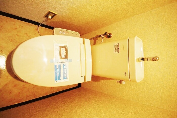 物件内観写真13　(トイレ)