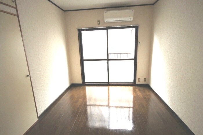 物件内観写真18　(居室)