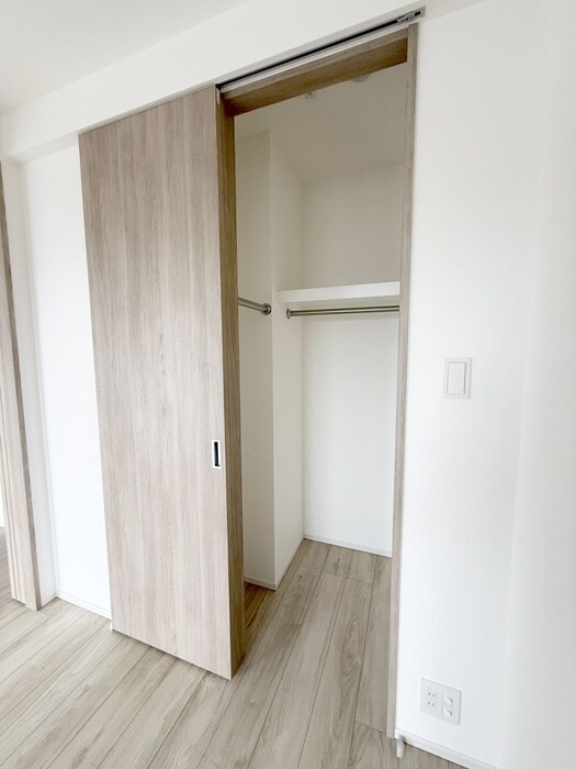 物件内観写真16　(収納)