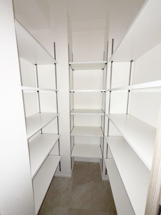 物件内観写真17　(靴箱)