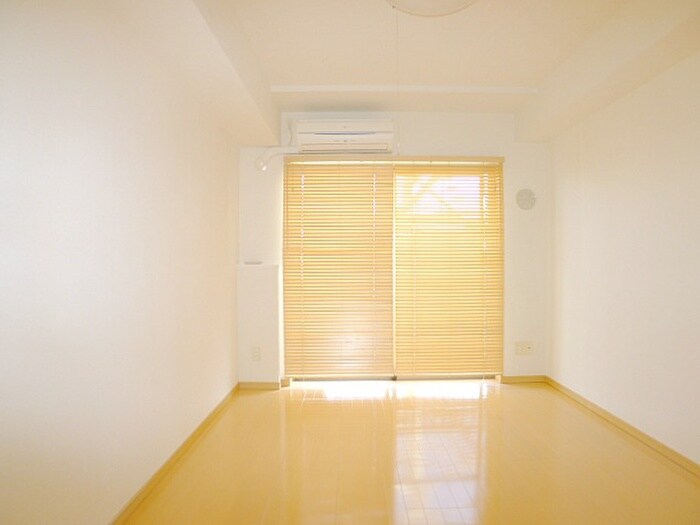 物件内観写真14　(居室)