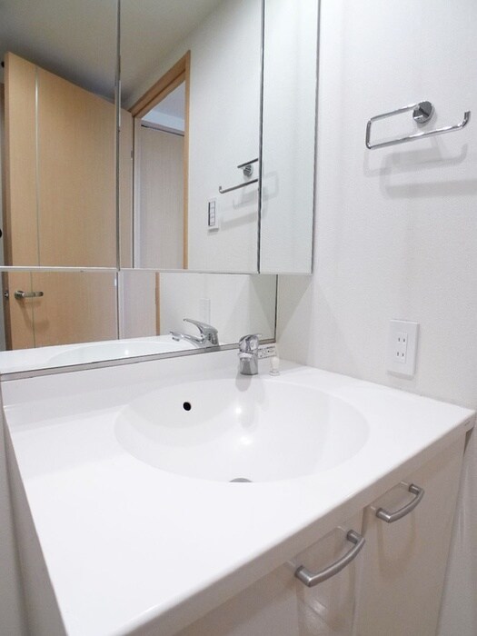 物件内観写真14　(洗面)