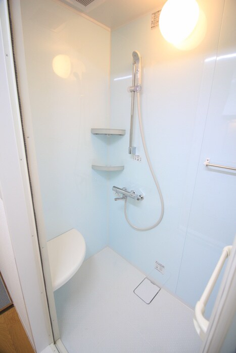 物件内観写真13　(バス／シャワールーム等)