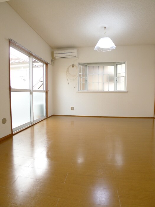 物件内観写真5　(居室)