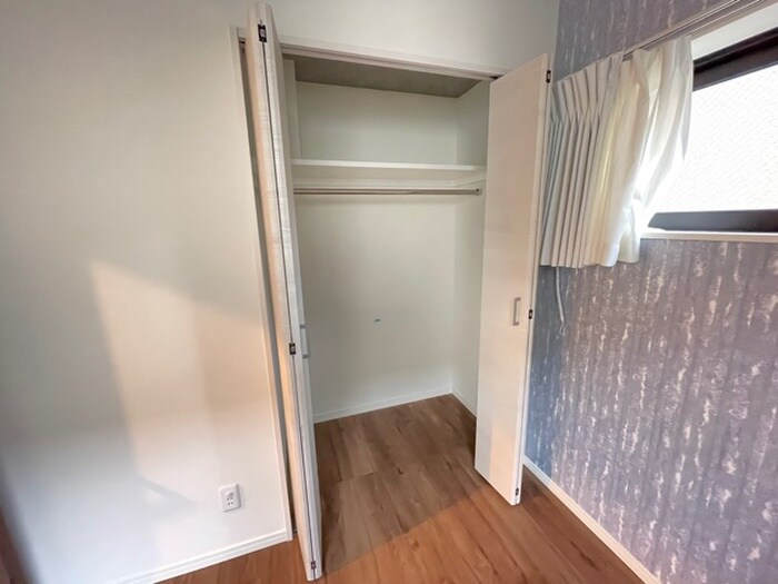 物件内観写真8　(収納)