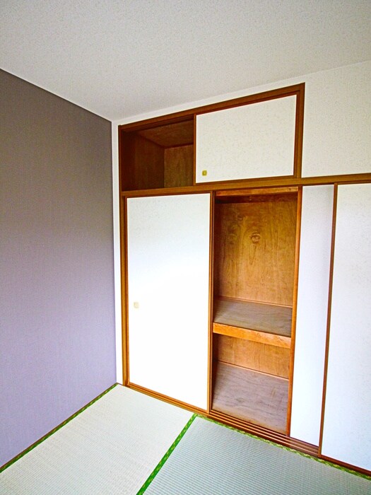 物件内観写真11　(収納)