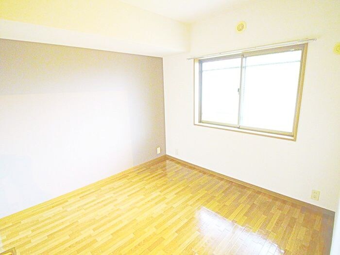 物件内観写真21　(居室)