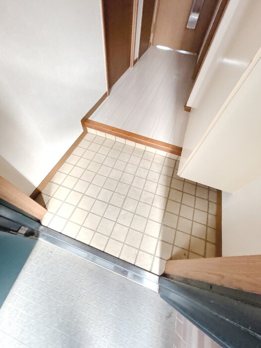 物件内観写真21　(玄関)