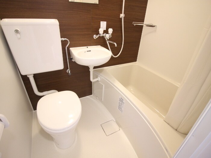 物件内観写真11　(バス／シャワールーム等)