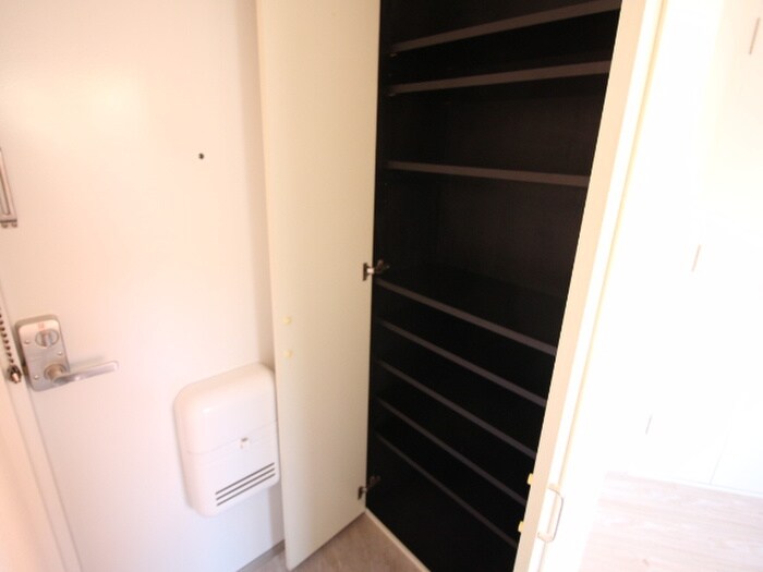物件内観写真17　(収納)
