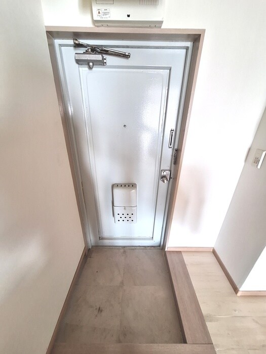 物件内観写真20　(玄関)