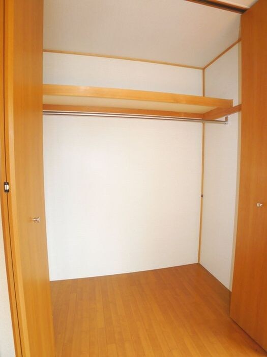 物件内観写真9　(収納)