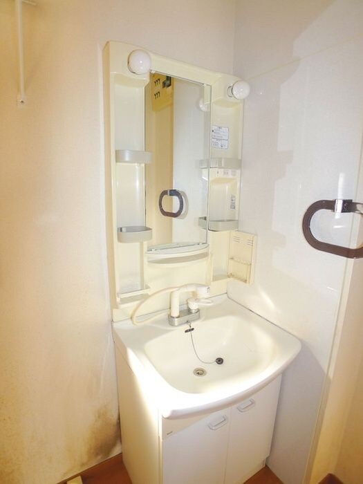 物件内観写真12　(洗面)