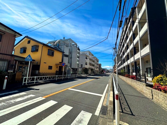 物件外観写真3　(周辺環境)