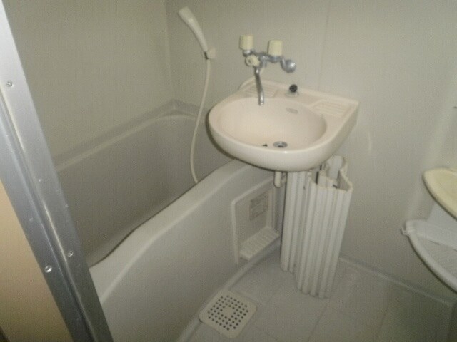 物件内観写真8　(バス／シャワールーム等)