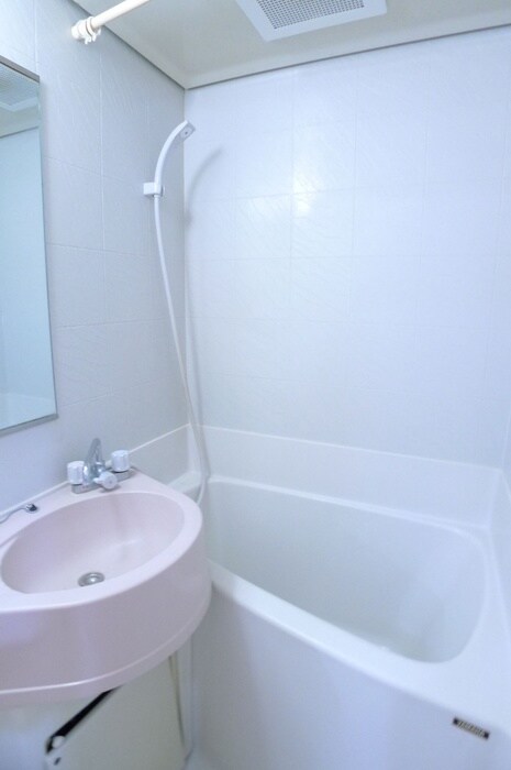 物件内観写真12　(バス／シャワールーム等)