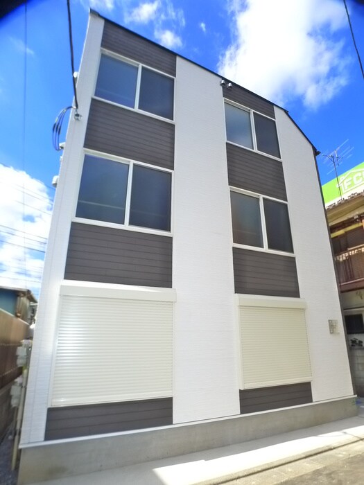 物件外観写真1　(外観写真)