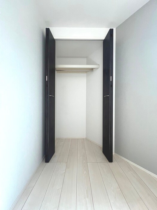 物件内観写真15　(収納)