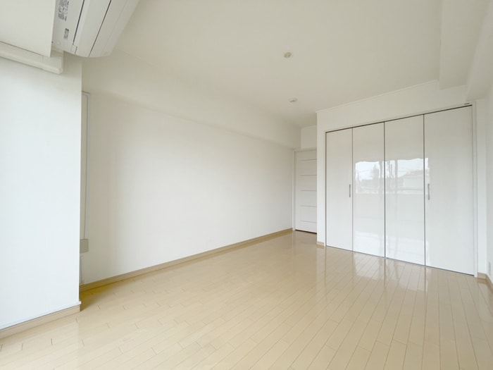 物件内観写真6　(居室)