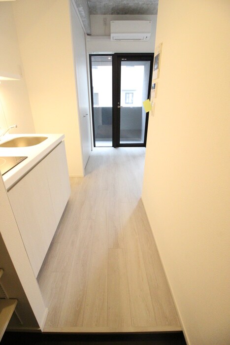 物件内観写真17　(廊下)