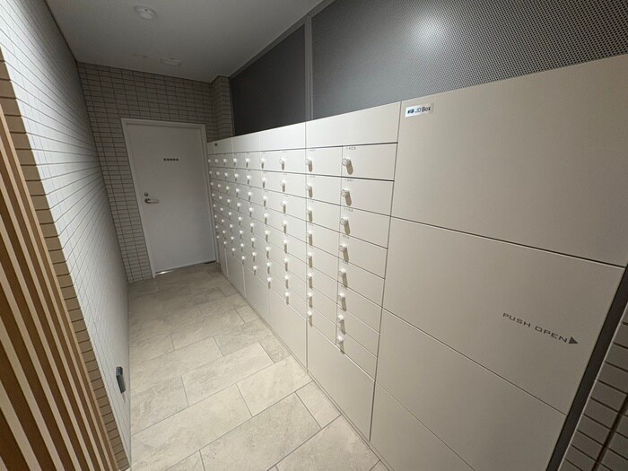 物件外観写真6　(建物設備)