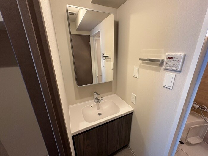 物件内観写真11　(洗面)