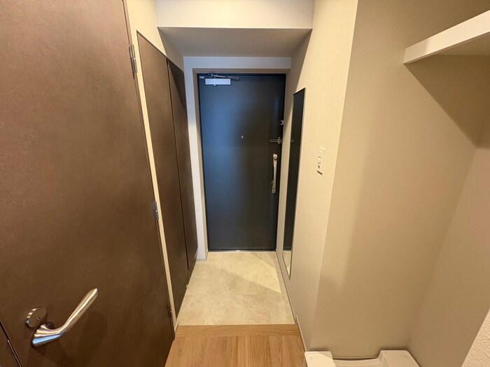 物件内観写真21　(玄関)