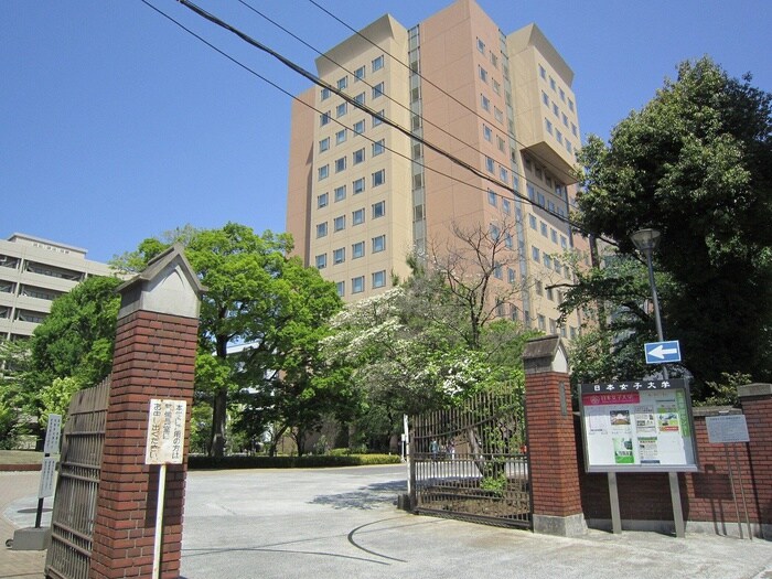 日本女子大学