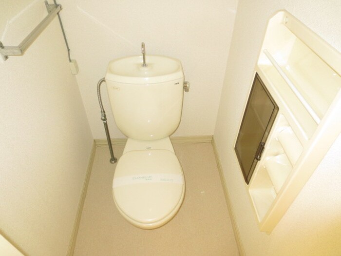 物件内観写真15　(トイレ)