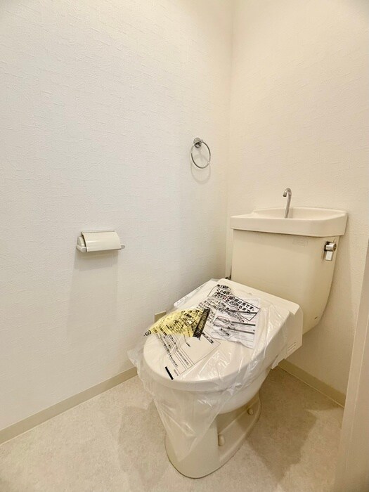 物件内観写真13　(トイレ)