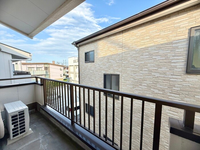 物件内観写真17　(ベランダ・バルコニー)