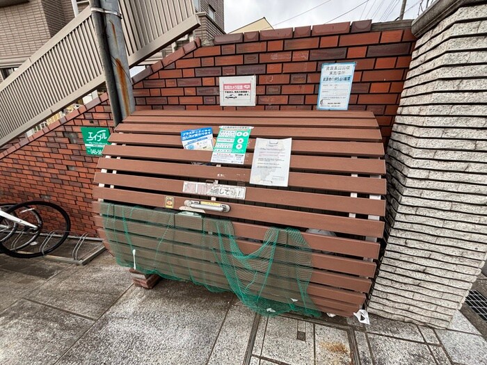 物件外観写真6　(建物設備)