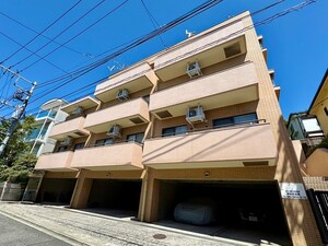 フォレストヒルズ成城外観写真